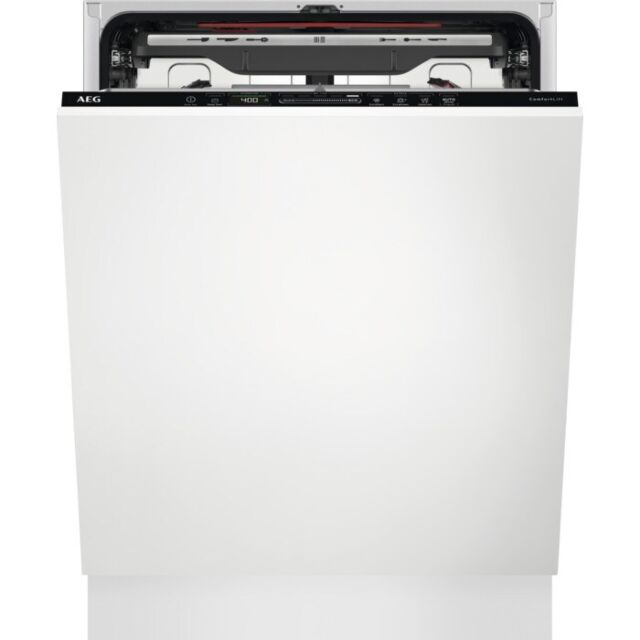 AEG FSE83837P Integrated Comfortlift dishwasher.