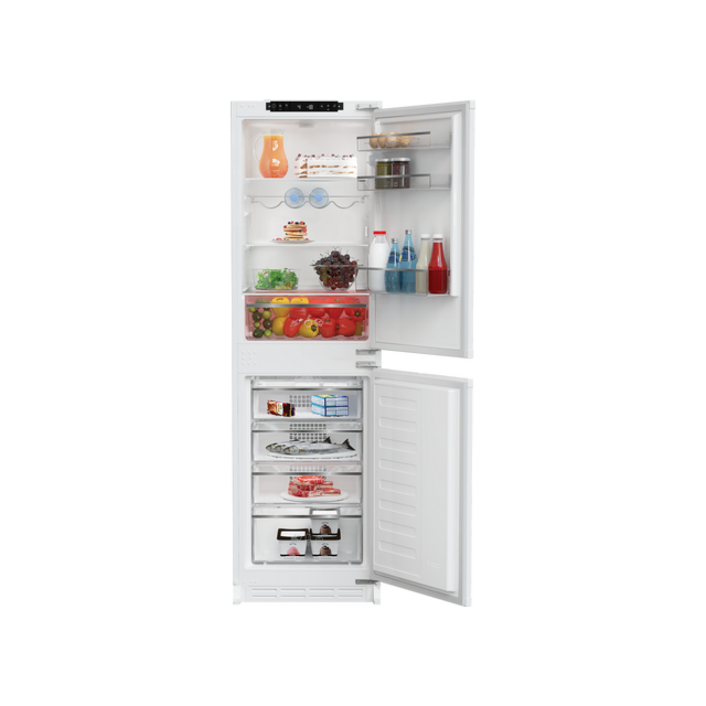Blomberg KNE4564EVI Integrated 50/50 Fridge Freezer 