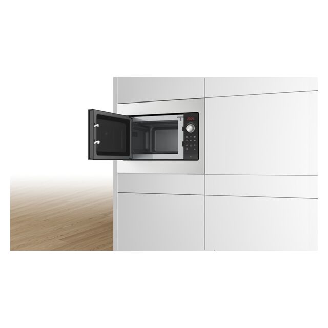 Bosch BFL523MS3B Integrated Microwave Oven