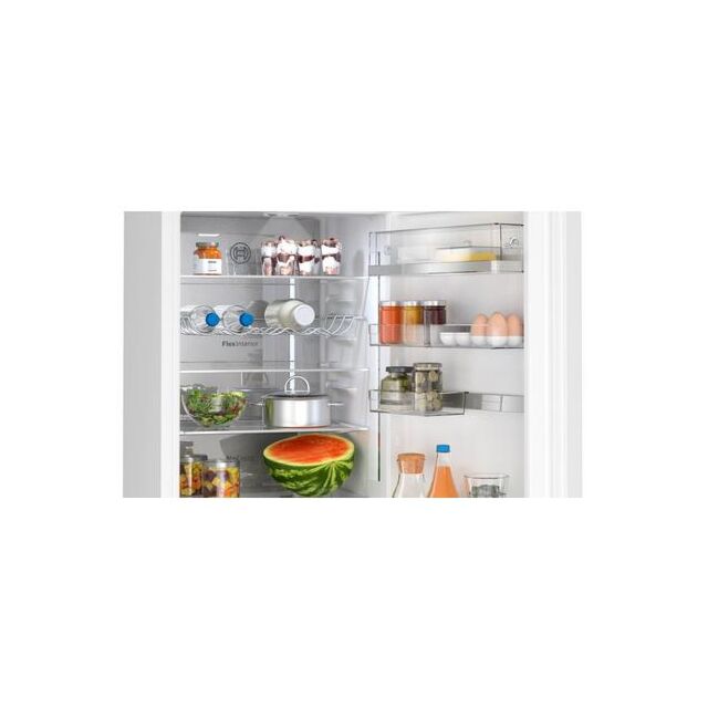 Bosch KGN39AWCTG Fridge Freezer