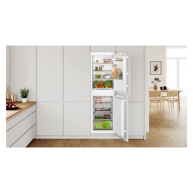 Bosch KIN85NFE0G Integrated Fridge Freezer