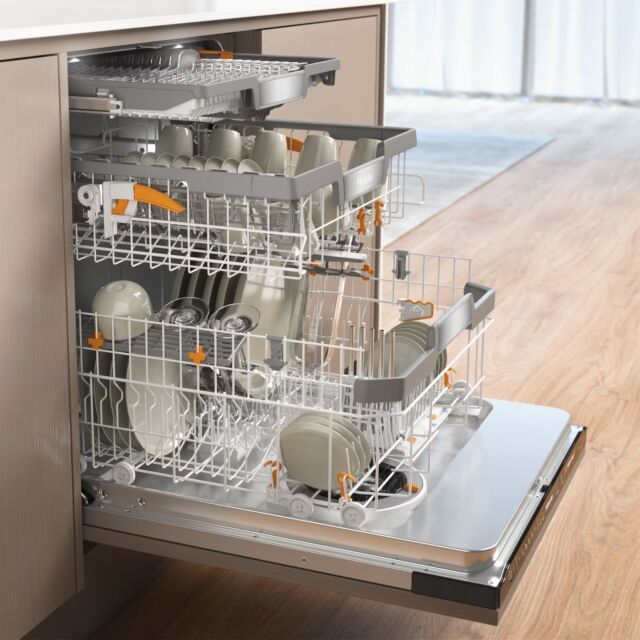 Miele G7760 SCVI Integrated AutoDos Dishwasher