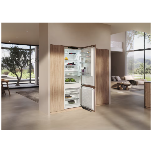 Miele KFN7934D 194 x 75cm Integrated Fridge Freezer